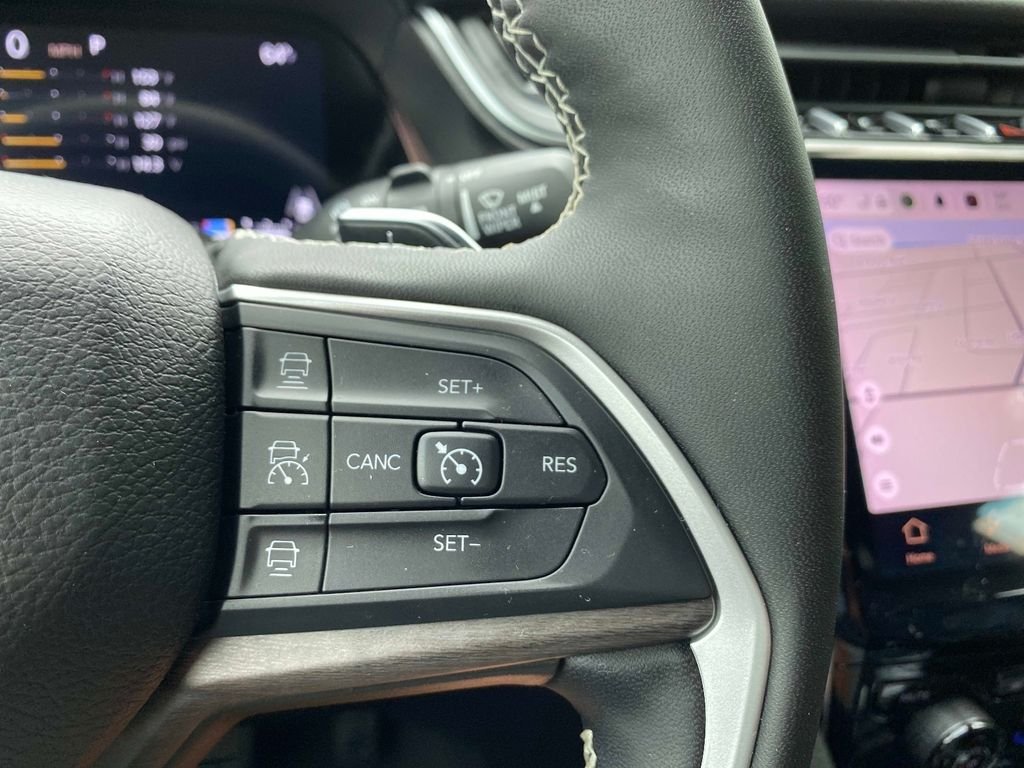 Used 2024 White Jeep Limited image 21
