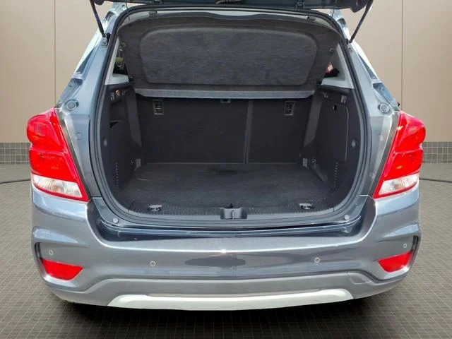 Used 2022 Gray Chevrolet LT image 11
