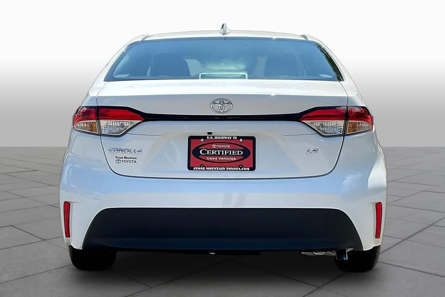 Used 2026 Ice Cap Toyota LE image 5