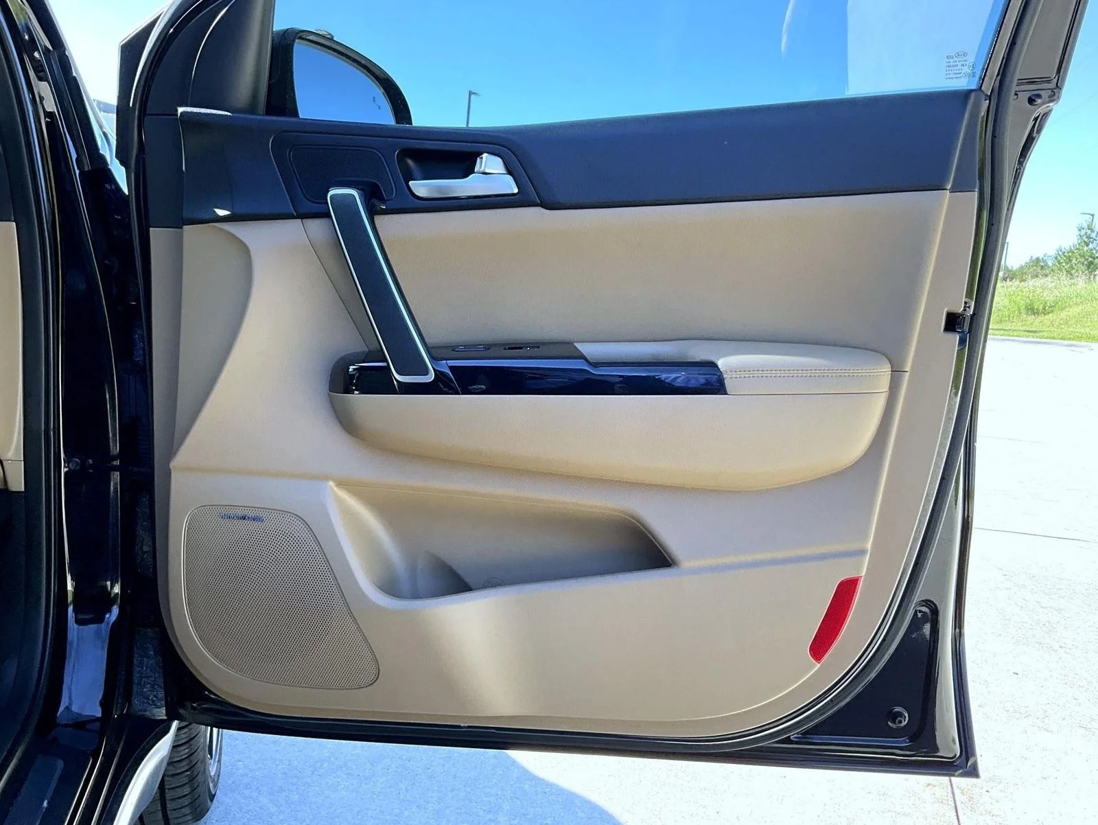 Used 2019 Red Kia SX image 17