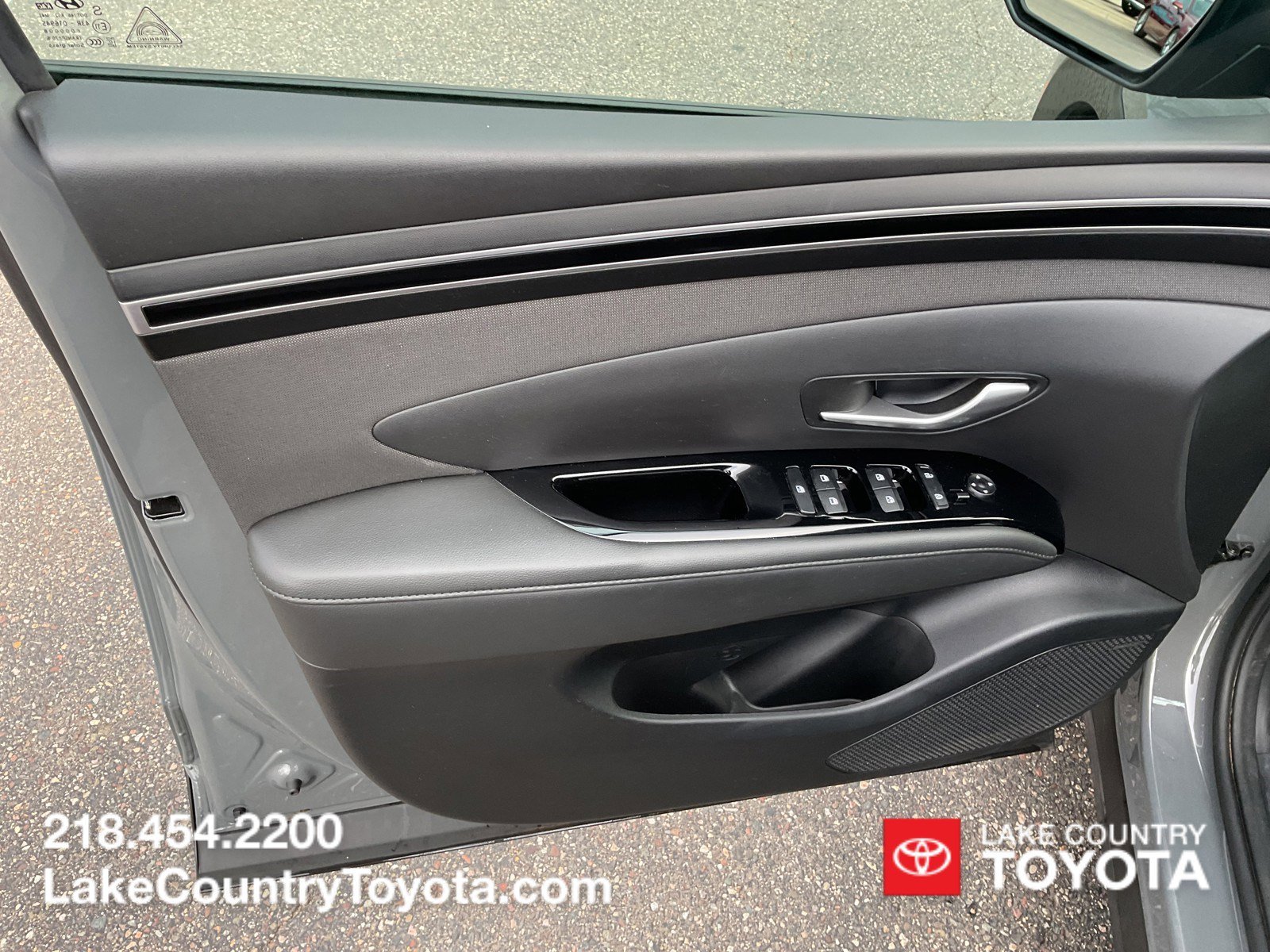 Used 2023 Hampton Gray Hyundai Limited image 9