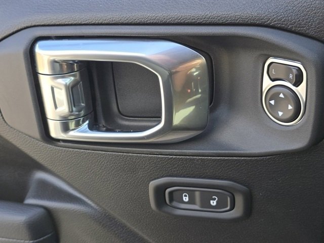 2025 Jeep Wrangler 4-Door Sport S - Photo 30