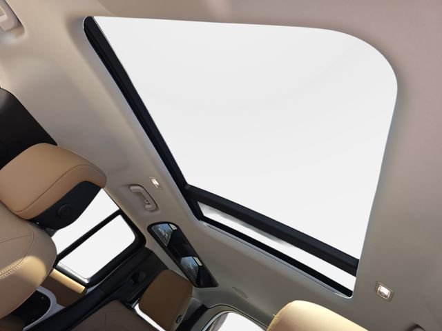 New 2026 Fuji White Land Rover X-Dynamic SE image 20