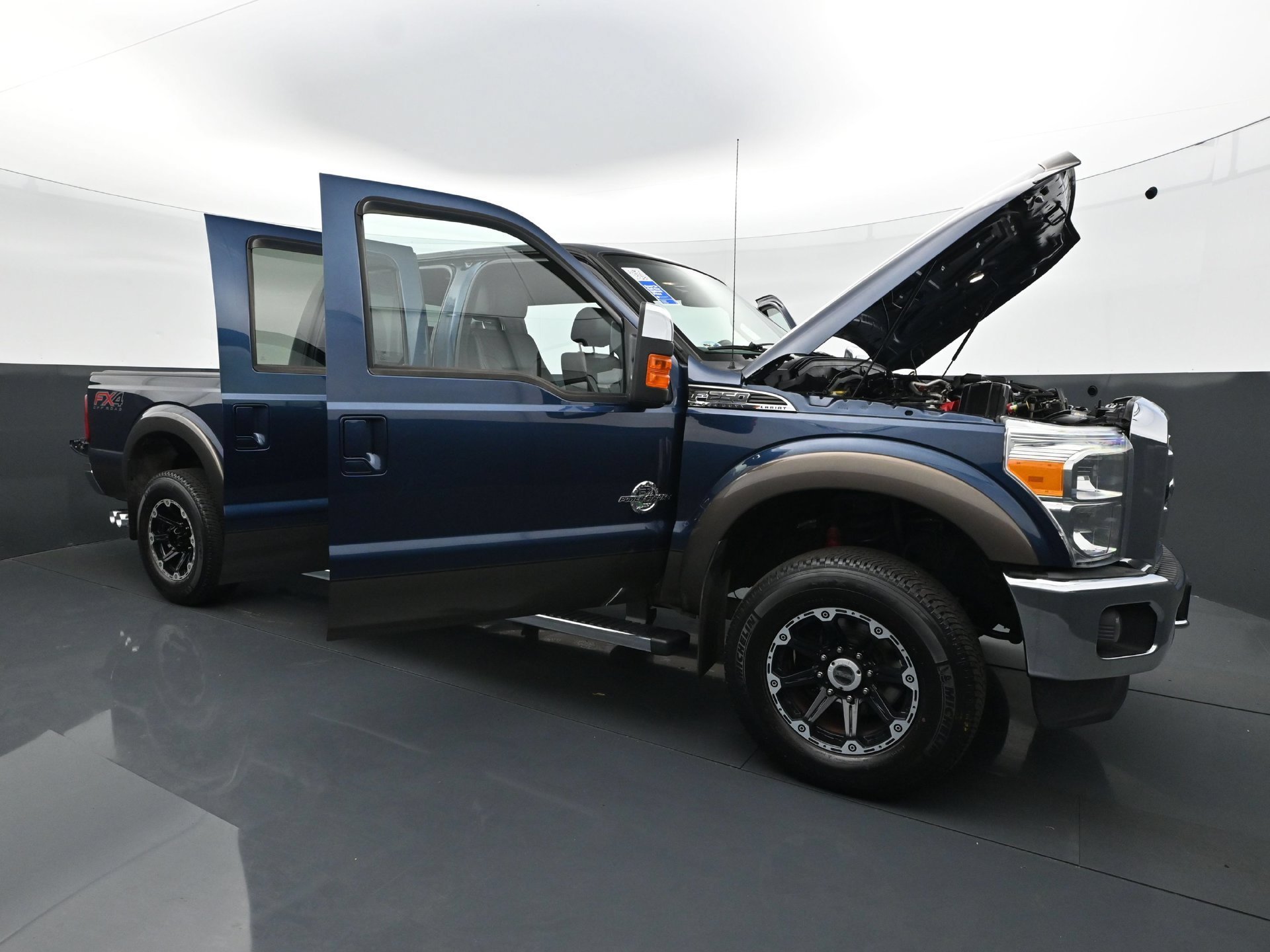 Used 2016  Ford  image 37