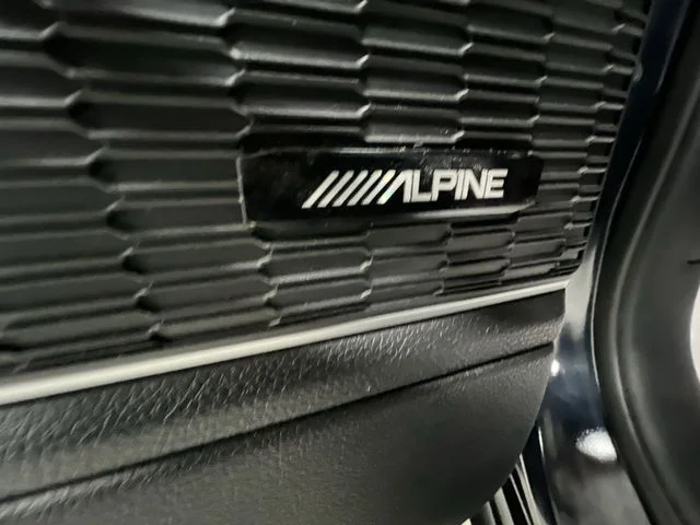 Used 2024 Black Jeep 4xe image 26