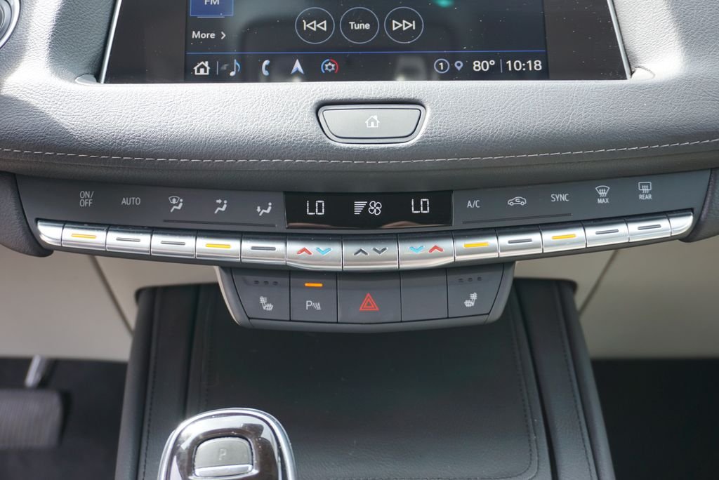 Used 2022 Radiant Silver Metallic Cadillac Luxury image 33