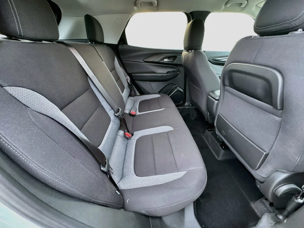 Used 2026 Green Chevrolet LT image 30