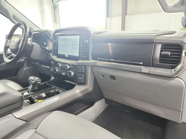 Used 2023 White Ford Lariat image 40
