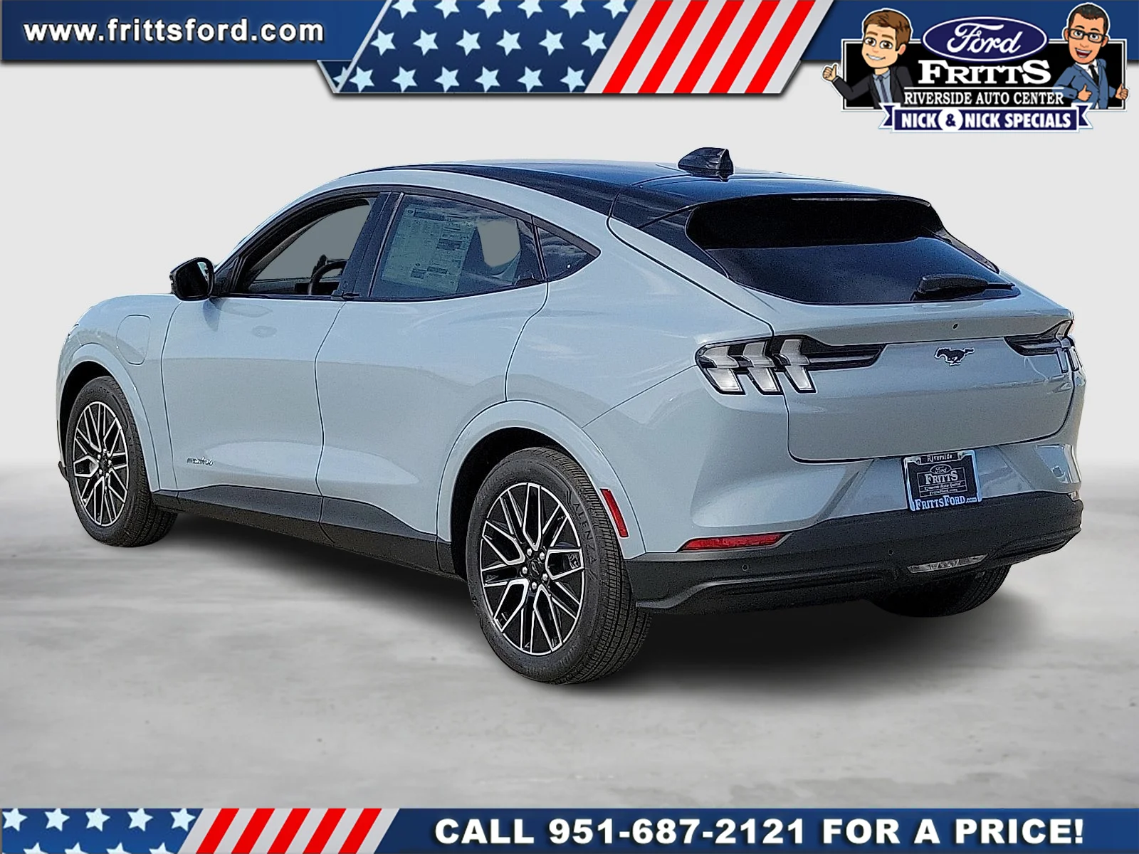 New 2026 Glacier Gray Metallic Tri-coat Ford Premium image 2