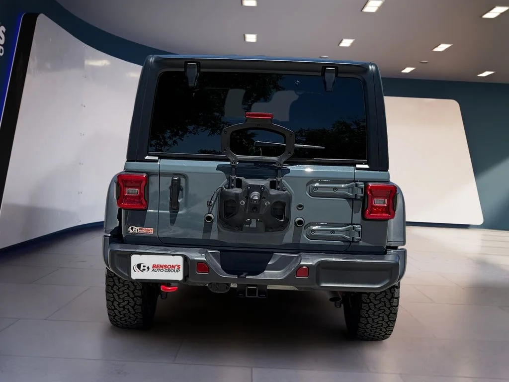 Used 2026 Gray Jeep Rubicon image 4