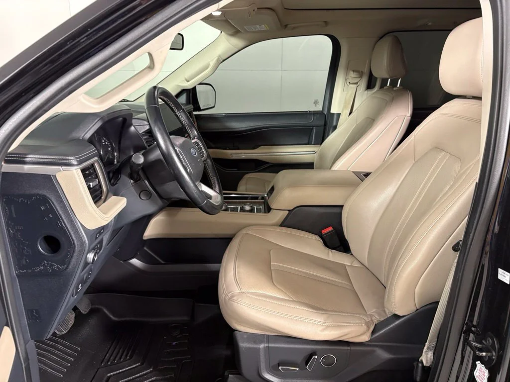 Used 2022 Black Ford Limited image 18