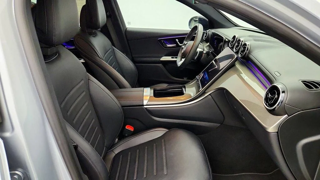 Used 2024 Cirrus Silver Metallic Mercedes-Benz GLC 300 4MATIC Coupe, AMG® Line w/ Nappa Leather Upholstery image 24