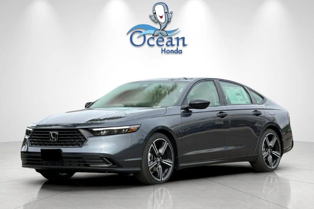 New 2026 Meteorite Gray Metallic Honda SE image 3