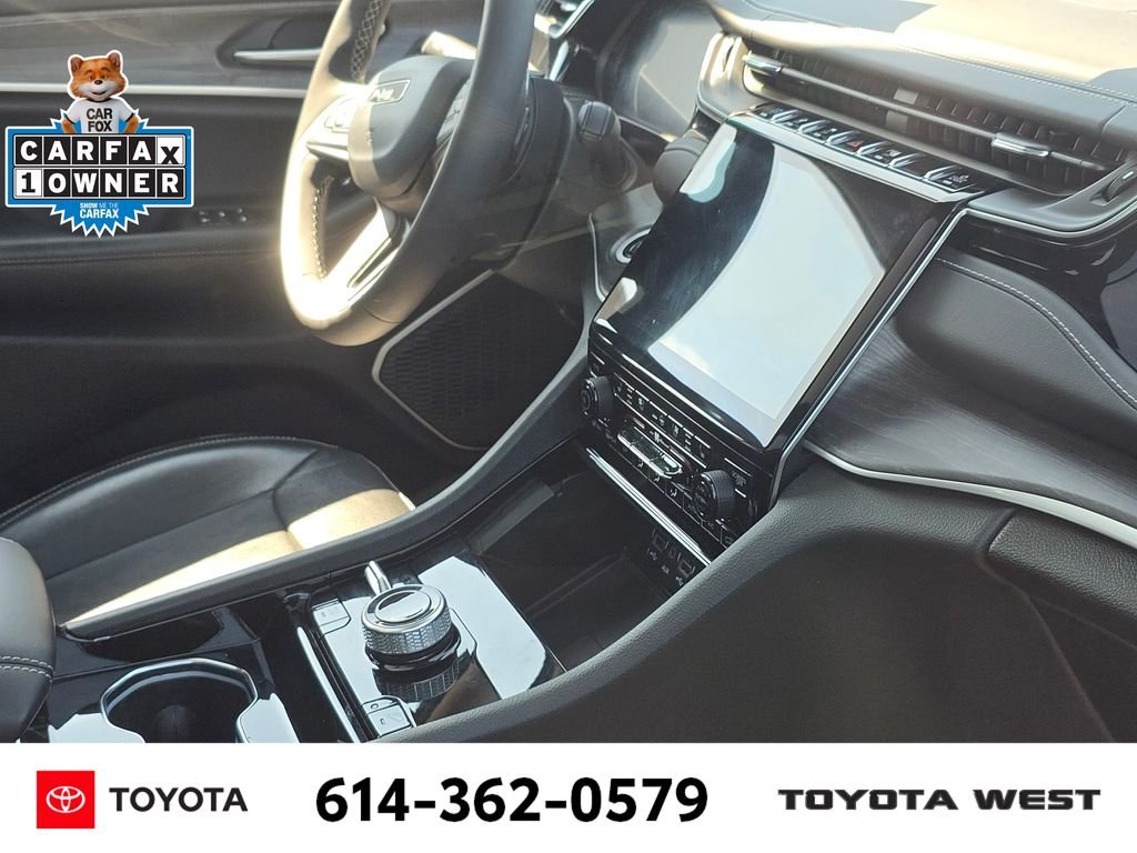 Used 2022 Black Jeep 4xe image 12