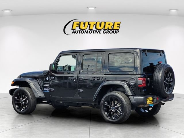 Used 2024 Black Jeep Sahara 4xe image 7