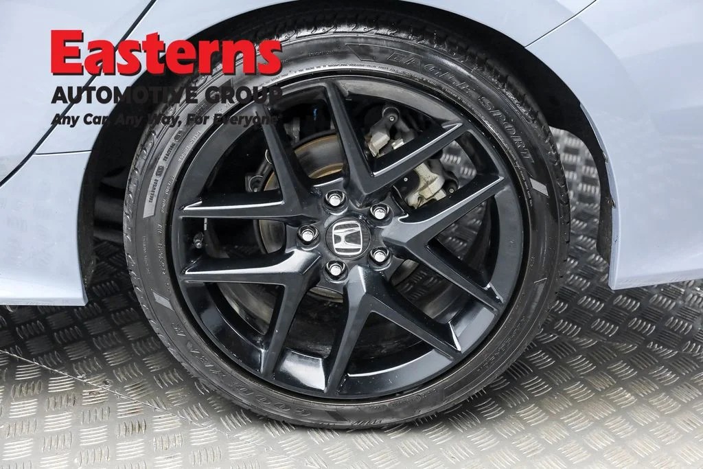 Used 2024 Gray Honda Sport image 8