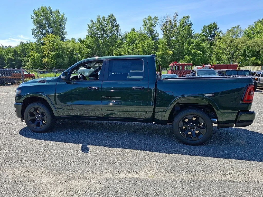 New 2027 Serrano-Green Metallic Exterior Paint RAM Big Horn image 5