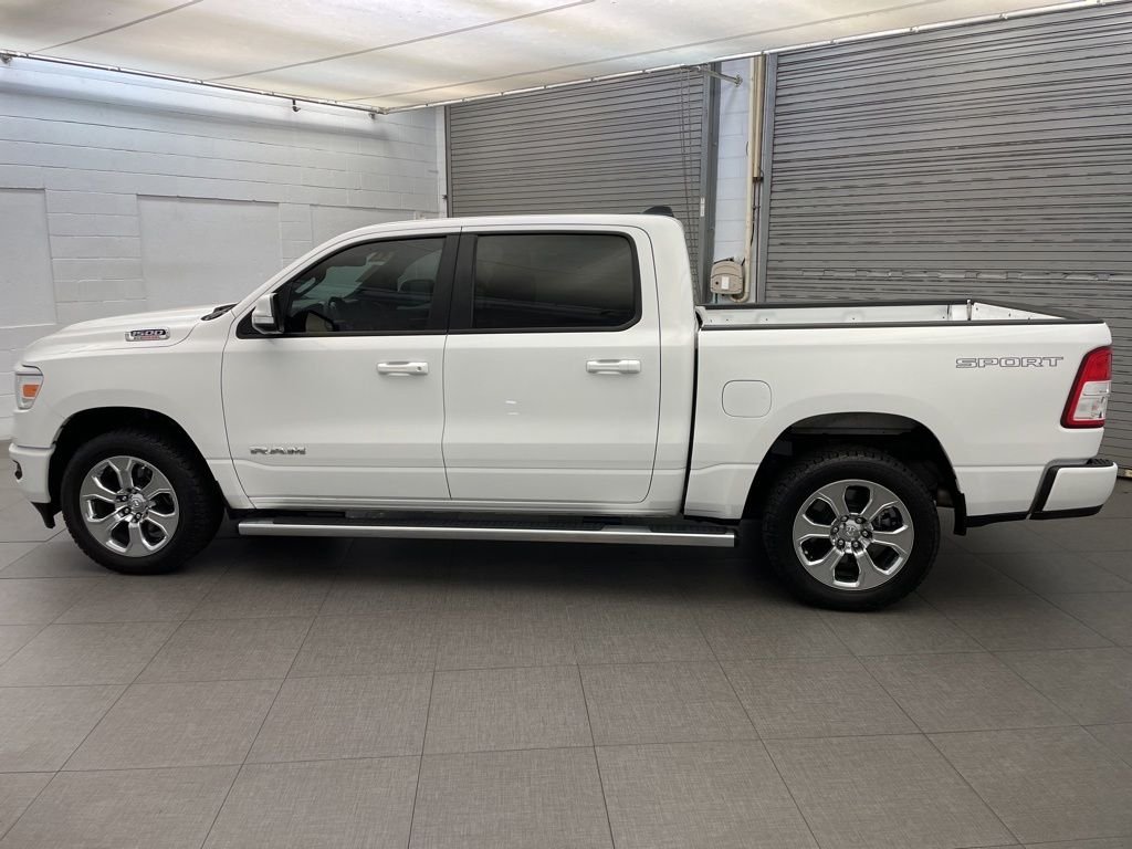 Certified Used 2022 White Ram Big Horn/Lone Star image 5