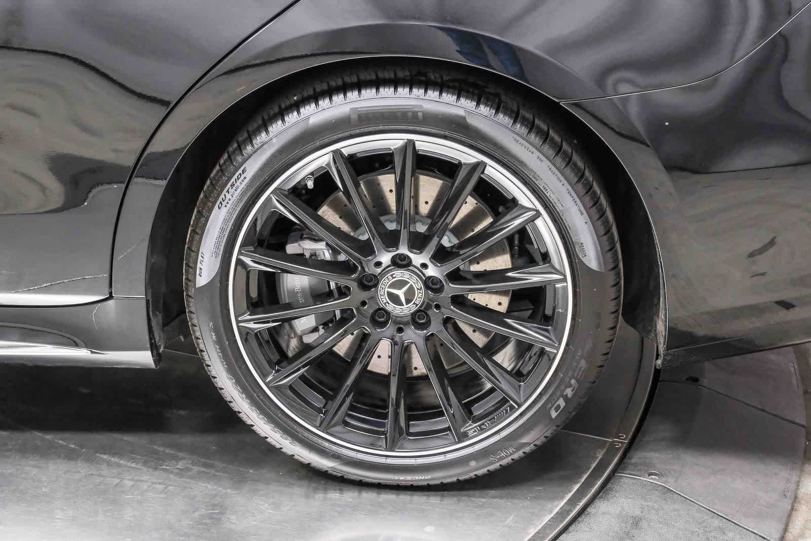 New 2026 Obsidian Black Metallic Mercedes-Benz S 580 image 50