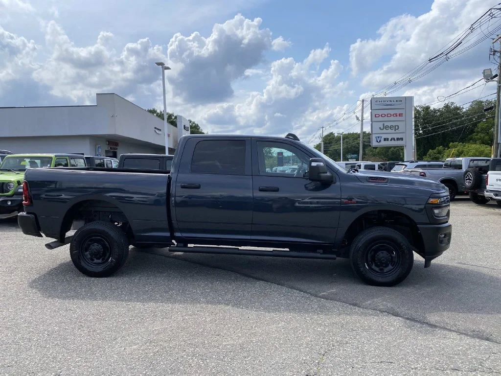 Used 2025 Blue Ram Tradesman image 2