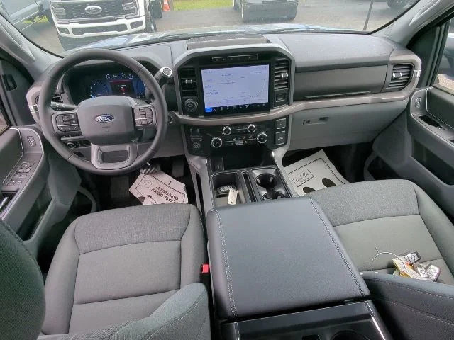 Used 2024 Blue Ford XLT image 14