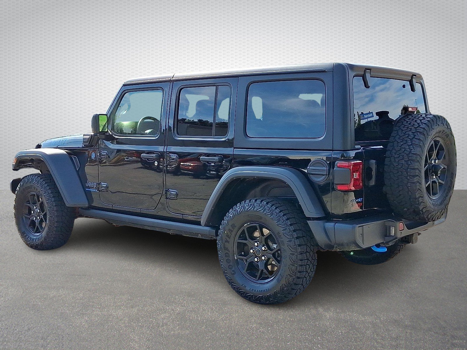 Used 2024 Black Clearcoat - PX8 Jeep Willys 4xe image 4