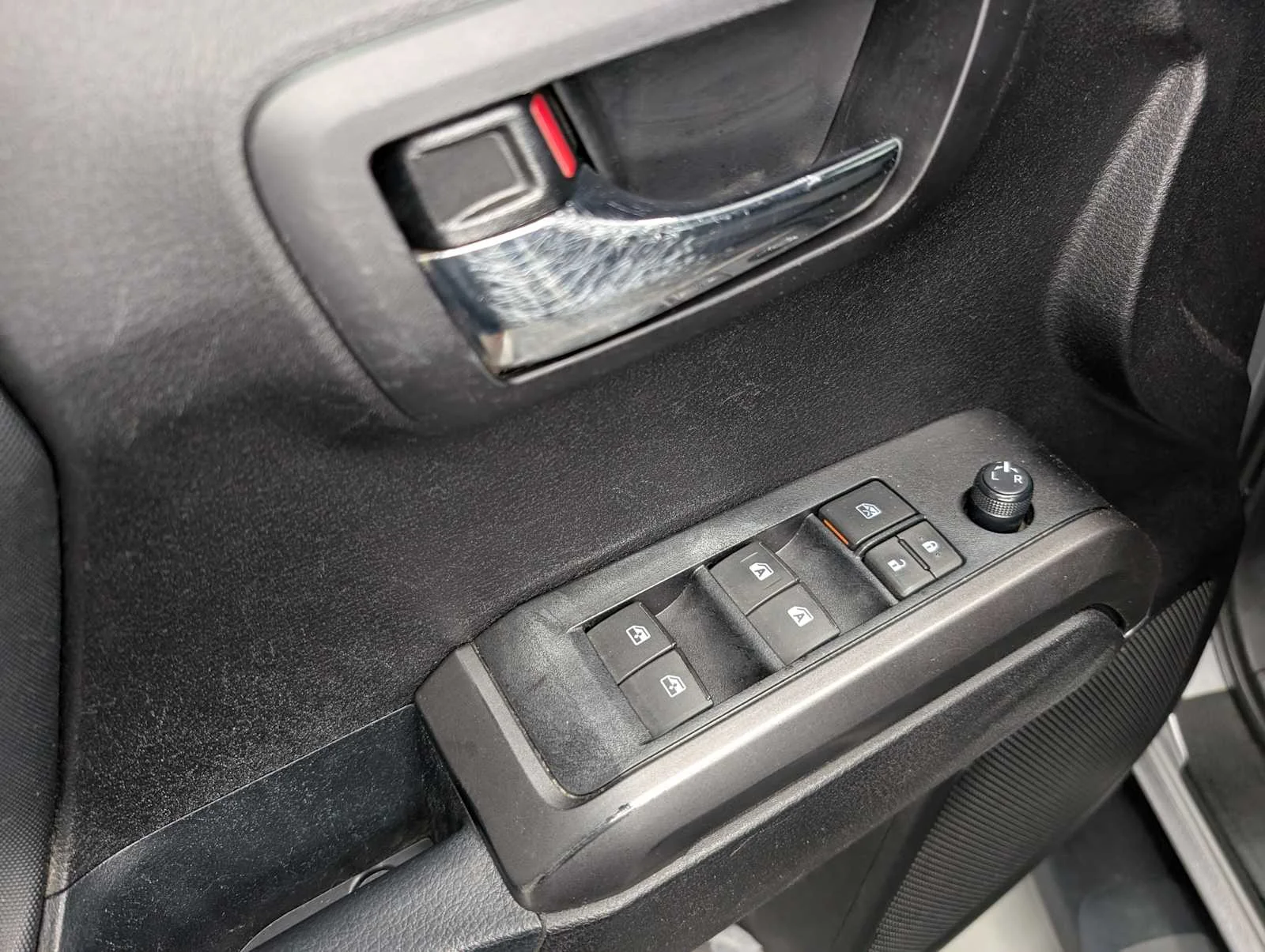 2021 Toyota Tacoma TRD Off Road - Photo 37