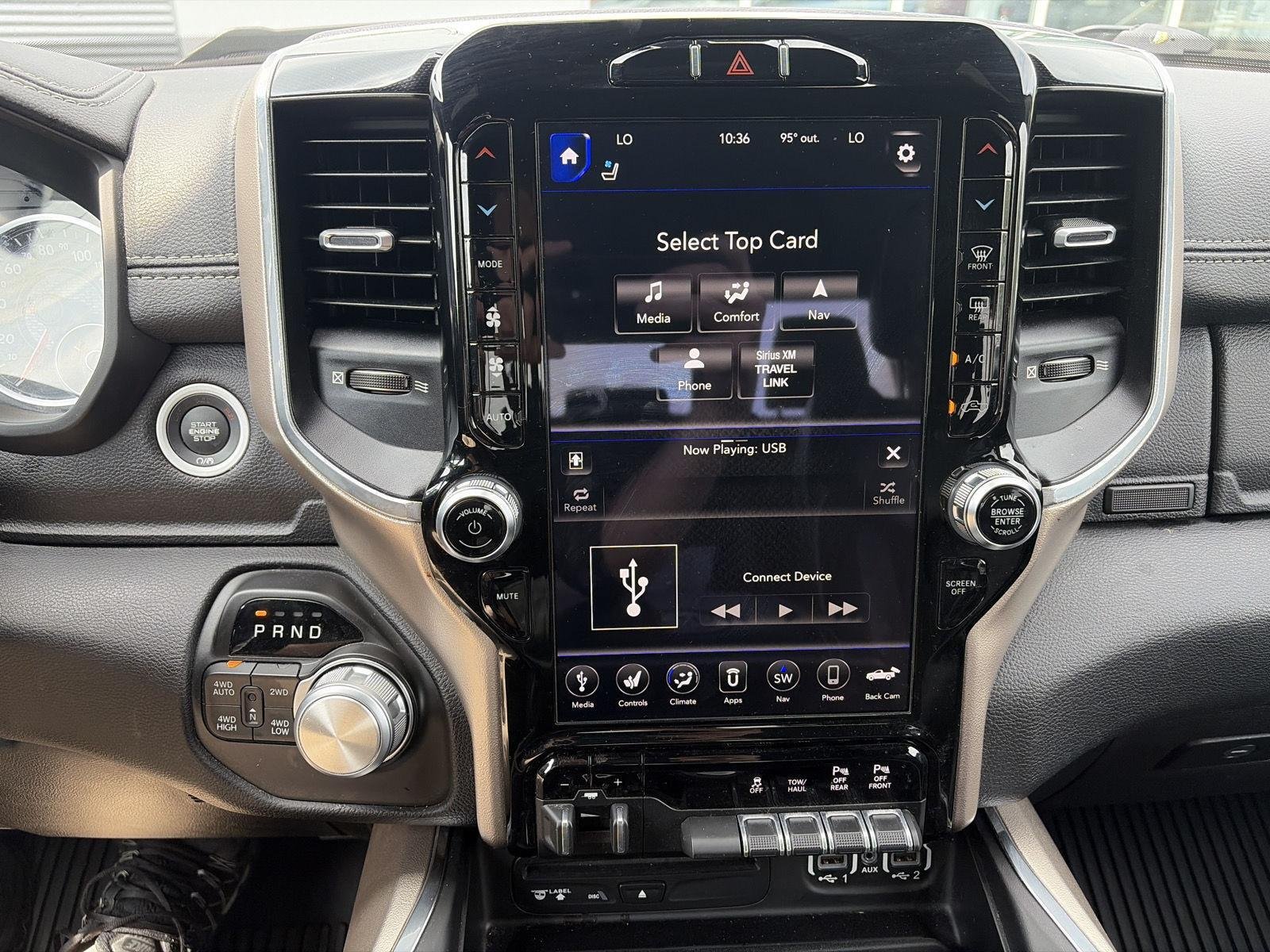 Used 2019 Diamond Black Crystal Pearlcoat Ram Laramie image 10