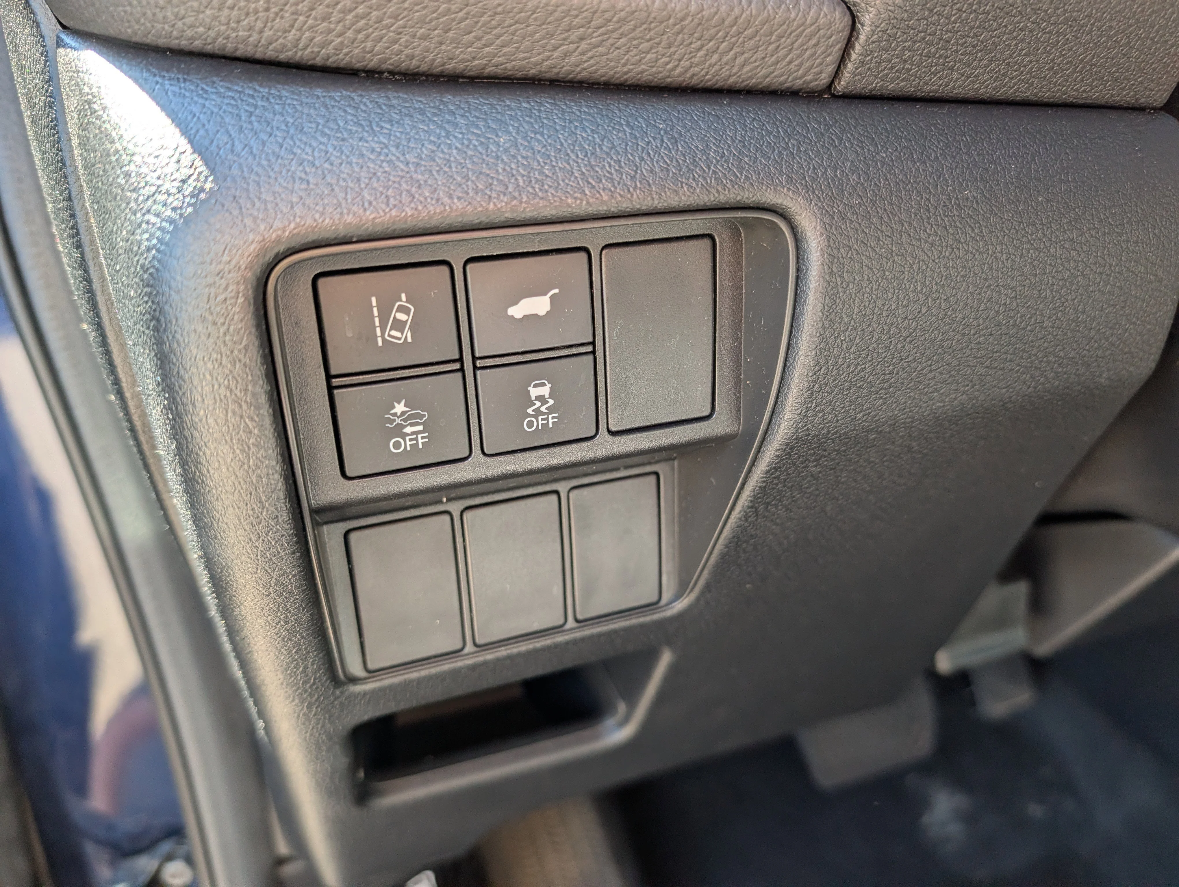 Used 2022 Obsidian Blue Pearl Honda EX-L image 26