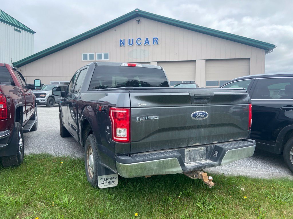 Used 2017 Magnetic Ford XLT image 4