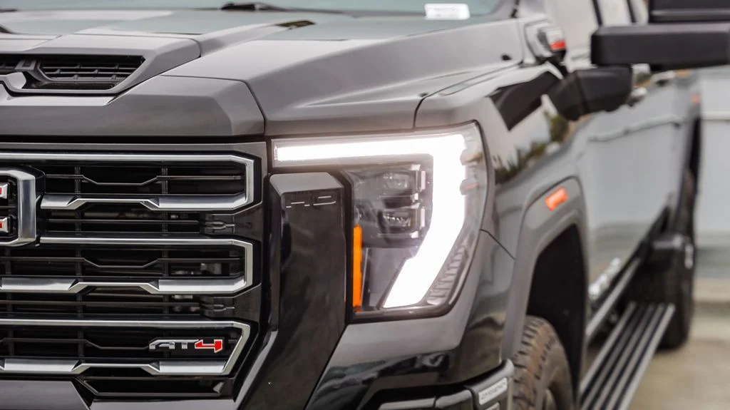 Used 2025 Black GMC AT4 image 5