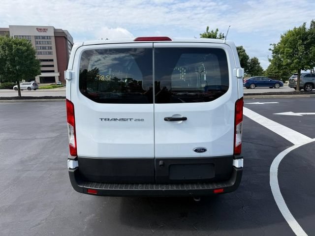 Used 2025 White Ford T250 image 6