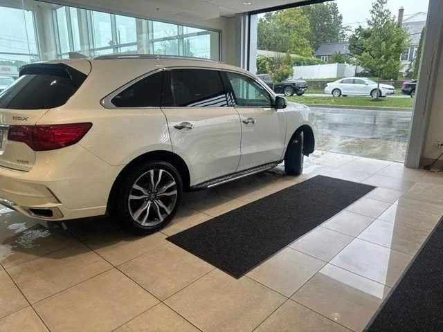 Used 2019 White Acura 3.5L Advance Pkg w/Entertainment Pkg image 4