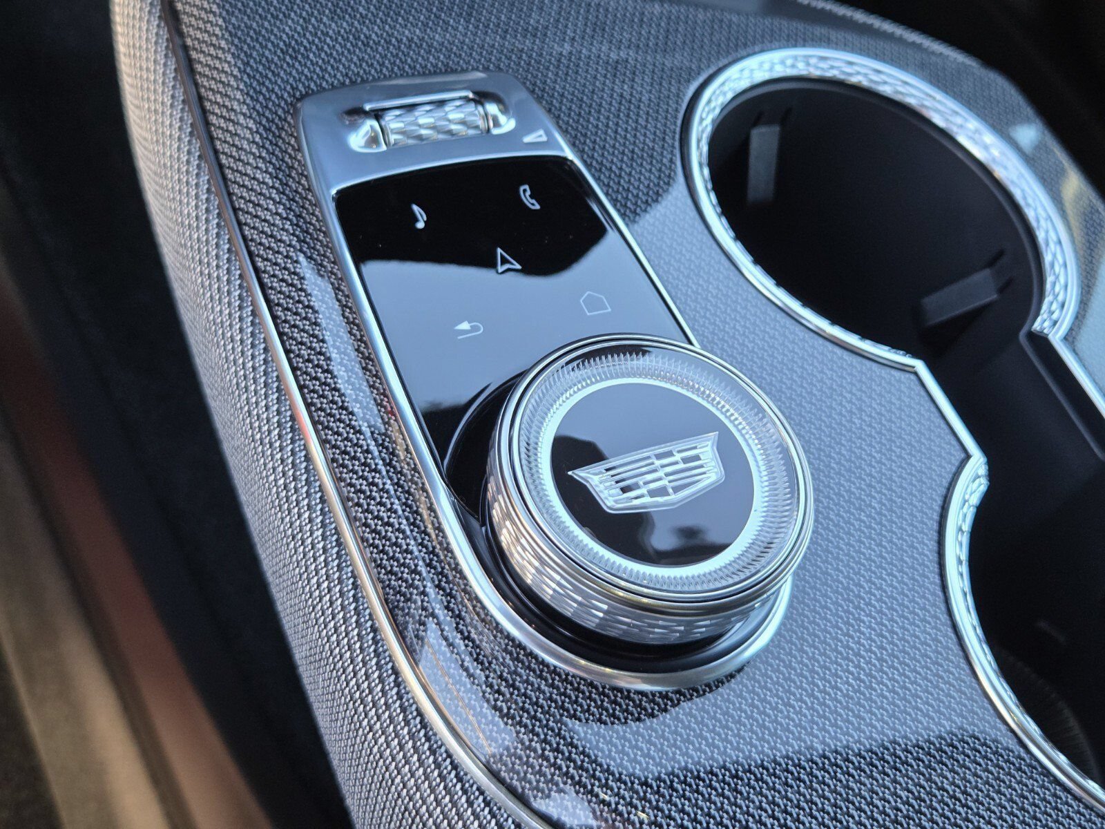 2027 Cadillac OPTIQ Premium Sport - Photo 26