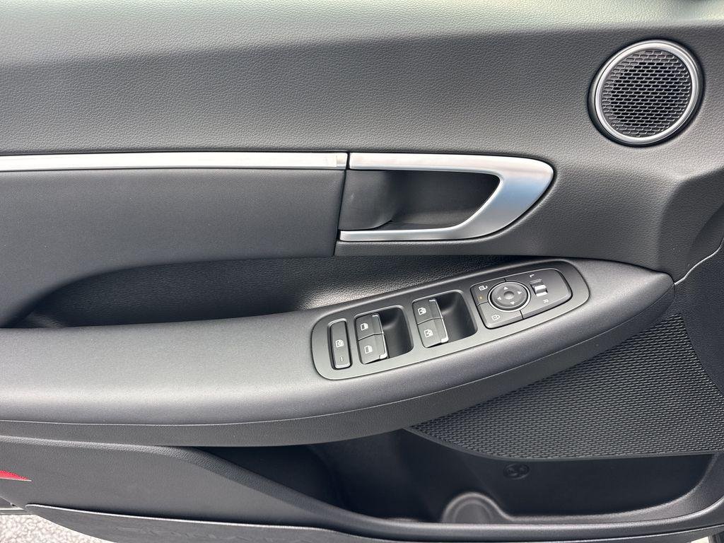 New 2026 Gray Hyundai SEL Sport image 10