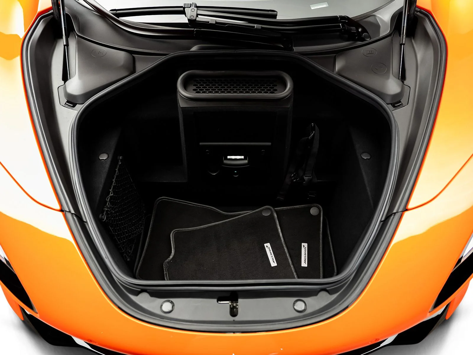 Used 2022 Orange McLaren Performance image 64