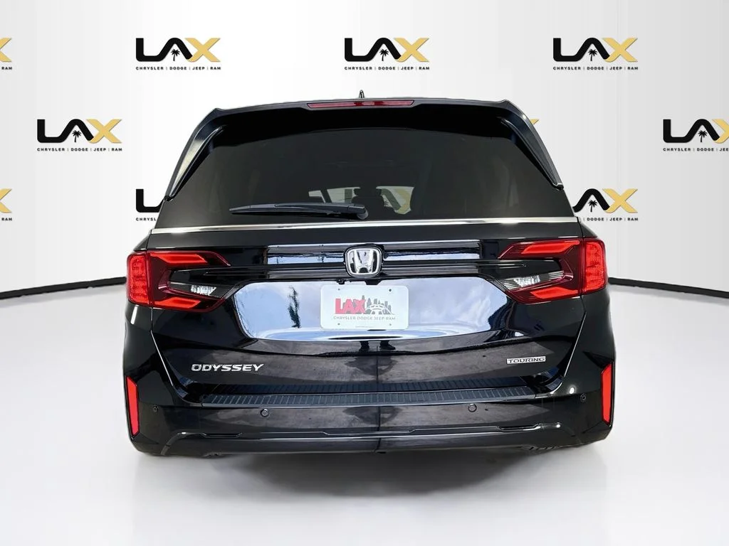 Used 2025 Black Honda Touring image 6