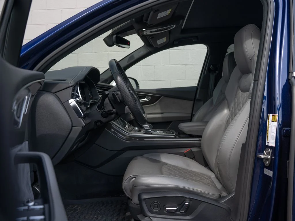 Used 2020 Blue Audi Premium Plus image 17