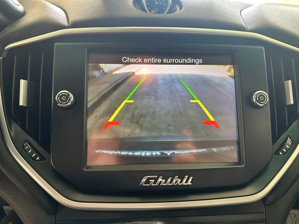 Used 2015 Gray Maserati Base image 9