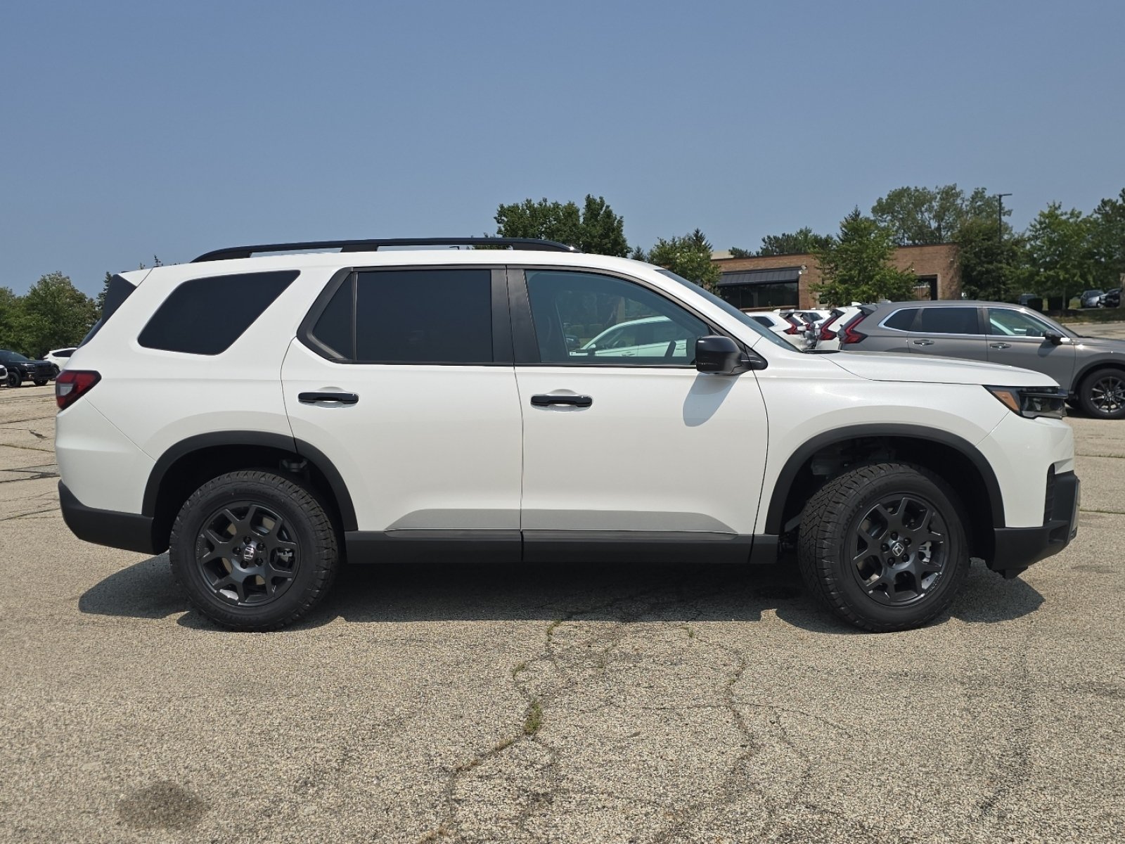 New 2026 Platinum White Pearl Honda TrailSport image 18
