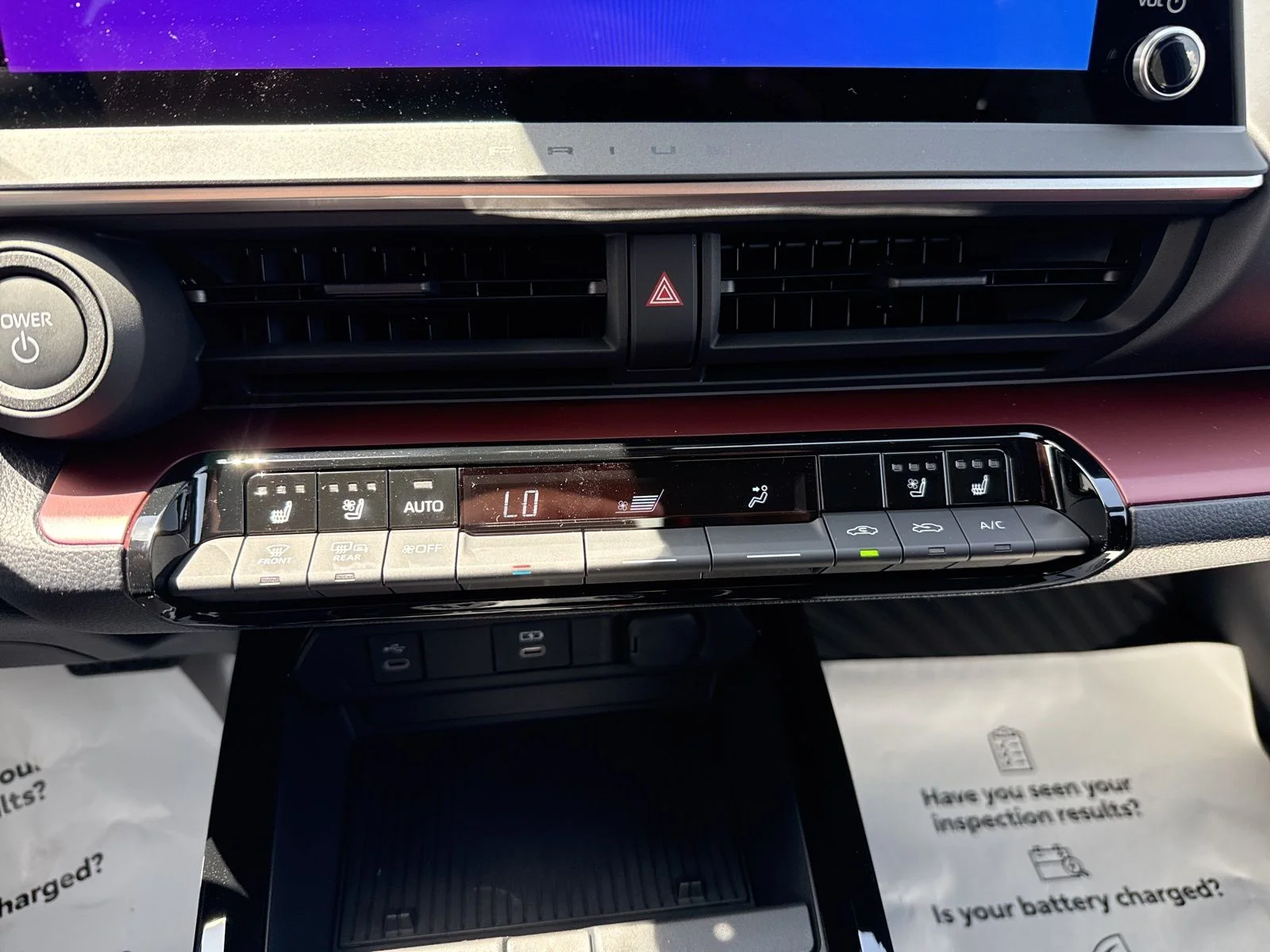2025 Toyota Prius XSE Premium - Photo 20