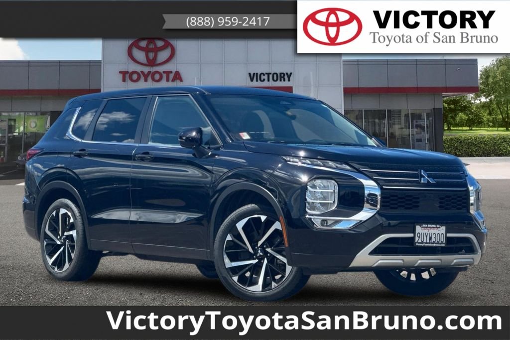 2024 Mitsubishi Outlander SE