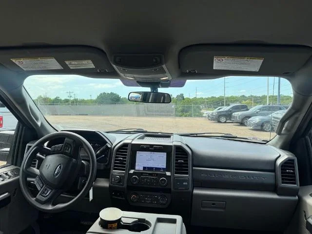 Used 2020 Black Metallic Ford  image 10