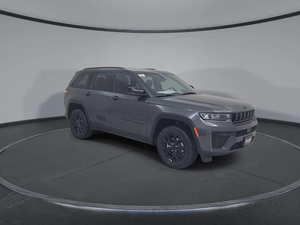 New 2026 Baltic Gray Metallic Clear-Coat Exterior Paint Jeep Altitude image 3