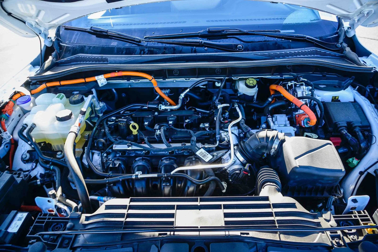 2025 Ford Escape Hybrid ST-Line - Photo 27
