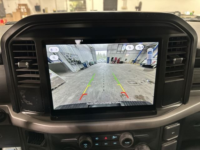 Used 2025 White Ford XL image 29