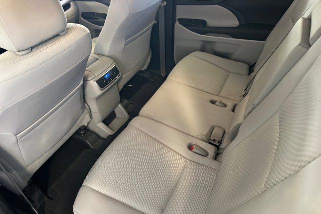 Certified Used 2019 Silver Toyota LE image 16
