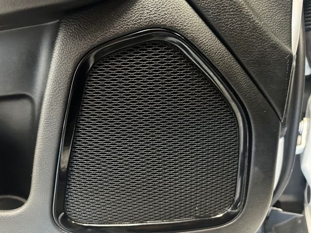 Used 2025 White Jeep Limited image 20