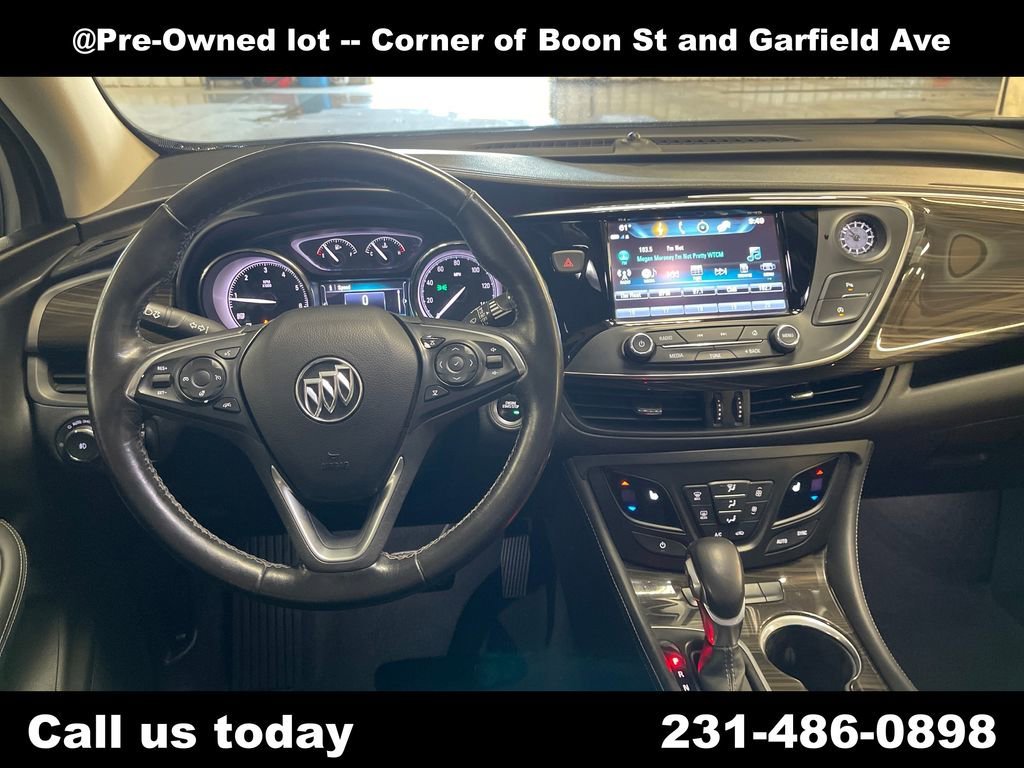 Used 2019 SUMMIT WHITE Buick Essence image 18