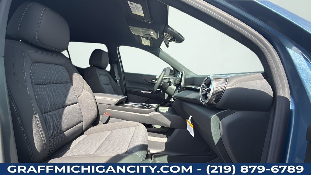 2027 Chevrolet Equinox LT - Photo 48